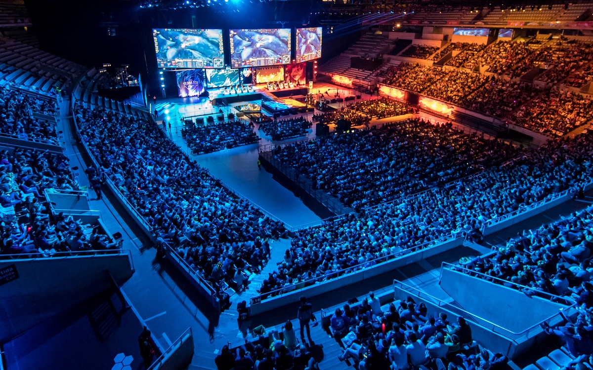 Sunlight 上演了一场疯狂的公牛秀， banye + Starfire 双枪手收割了 Oh My God 并横扫了 Royal Never Give Up