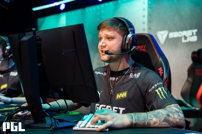 Twistzz 返回到 FaZe Clan